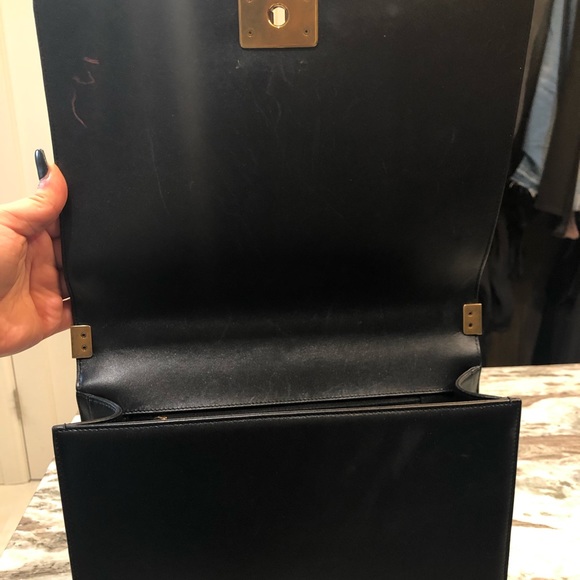 ****AUTHENTIC**** LARGE CHANEL BLACK BOY BAG - Picture 4 of 8